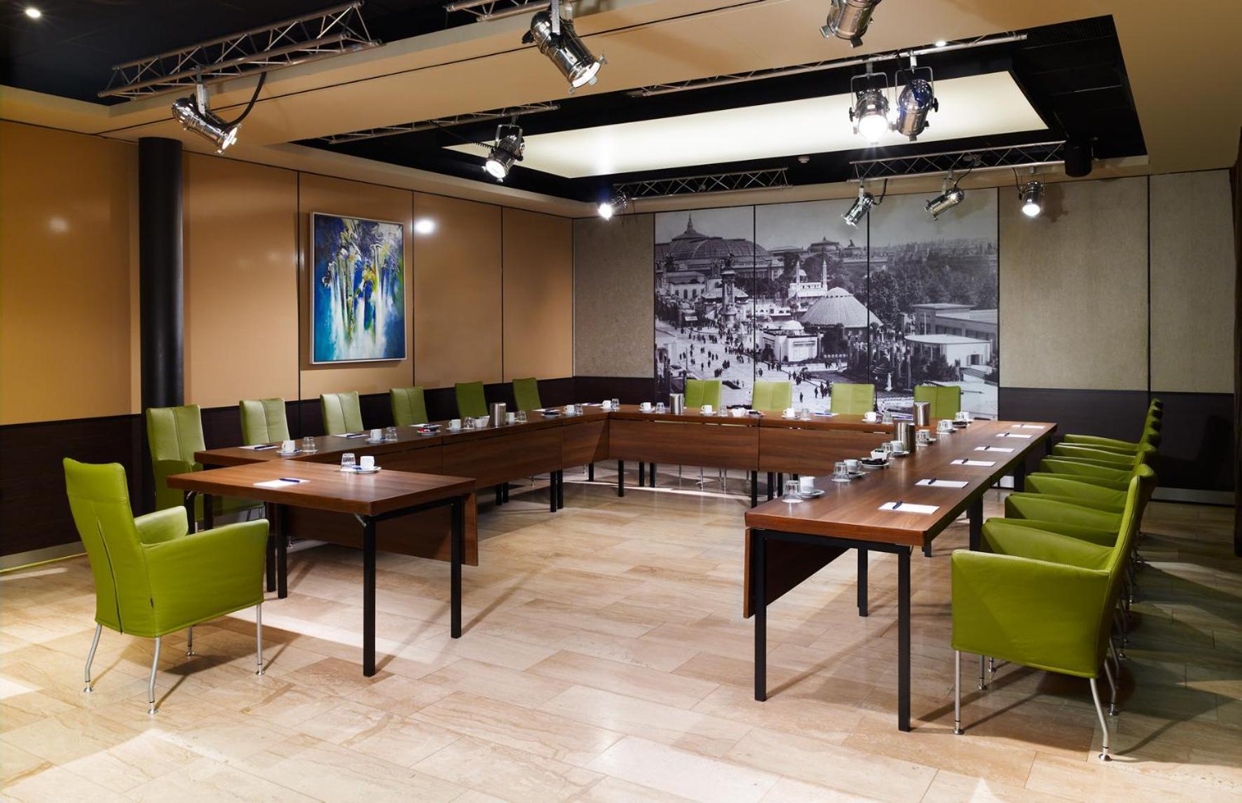 Fletcher Hotel-Restaurant De Korenbeurs Made Exterior photo