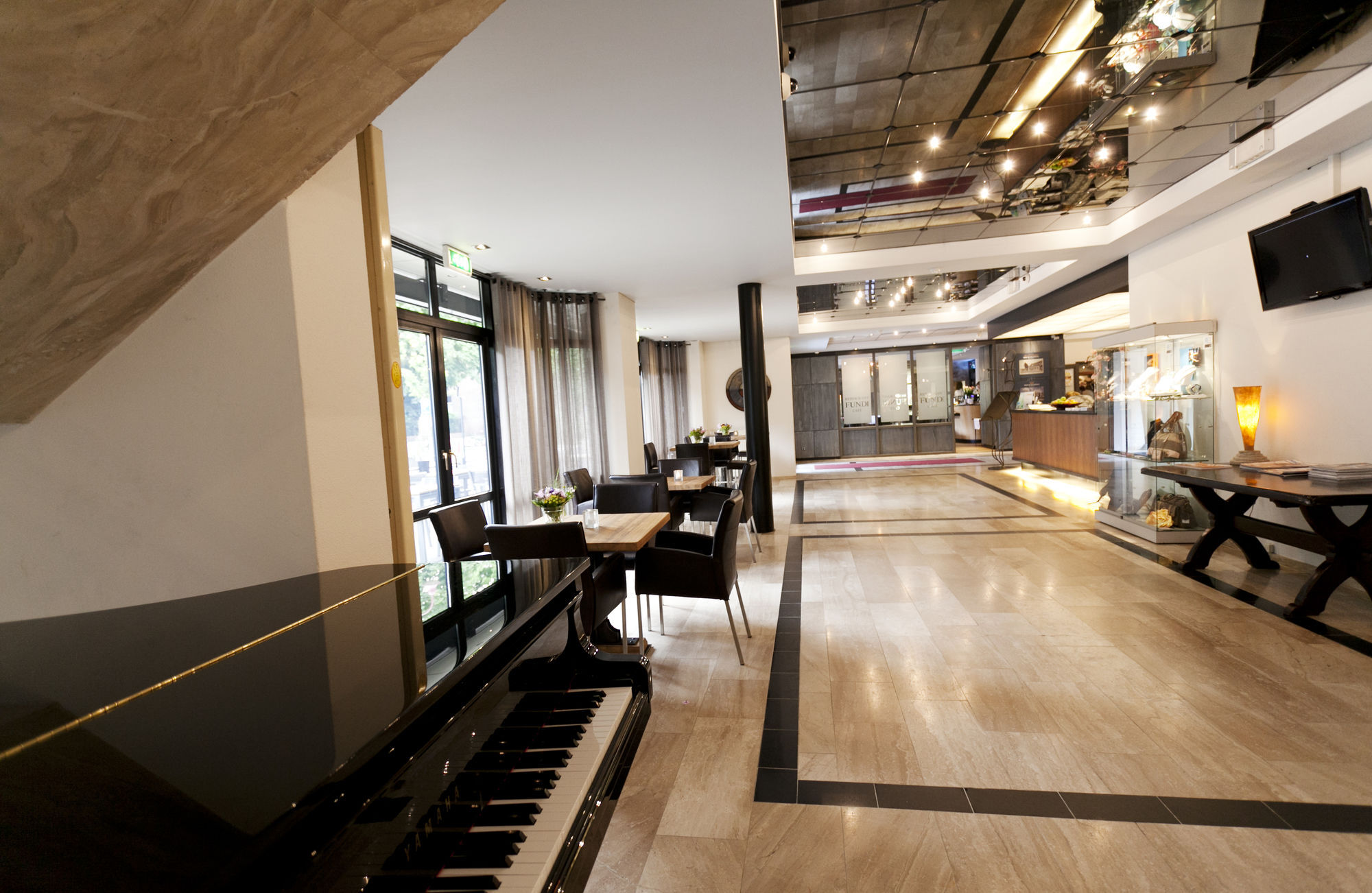 Fletcher Hotel-Restaurant De Korenbeurs Made Exterior photo